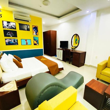 Cozi 5 Hotel & Apartment Ho Chi Minh City Exterior photo