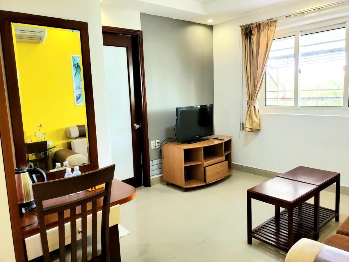 Cozi 5 Hotel & Apartment Ho Chi Minh City Exterior photo